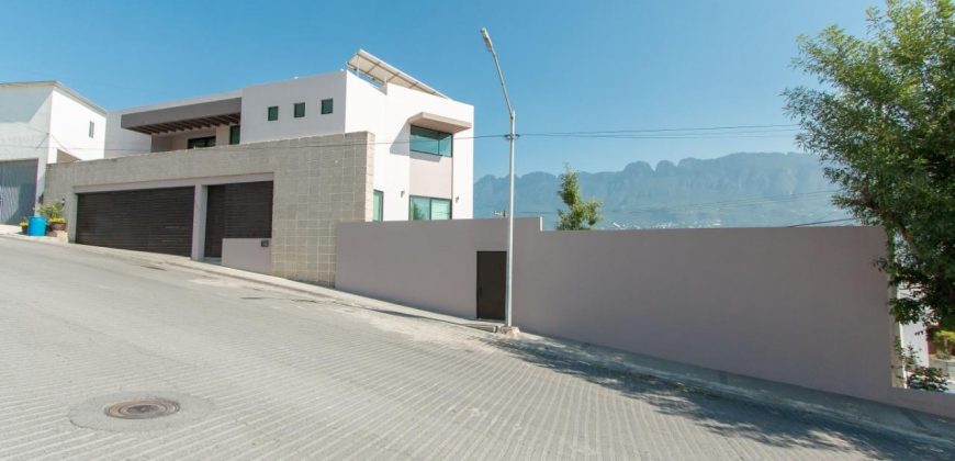 Casa en Venta Fuentes Del Valle