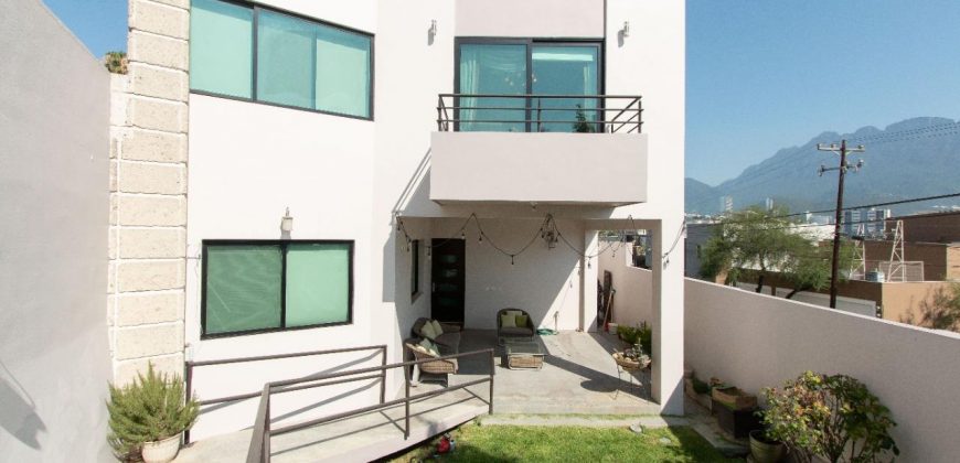 Casa en Venta Fuentes Del Valle