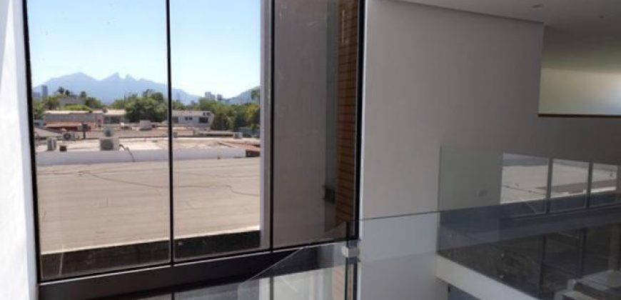 CASA EN VENTA COLONIA DEL VALLE